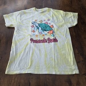 Alvins Island Mens Sea Turtle Graphic Tee Shirt Light Yellow Size Large
